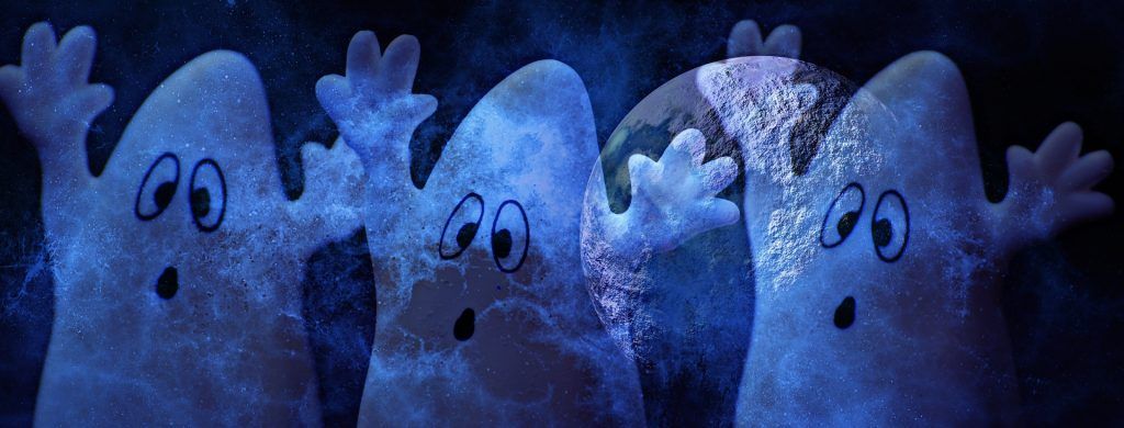Fantasmas y luna